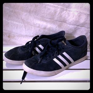 Adidas Sneakers!